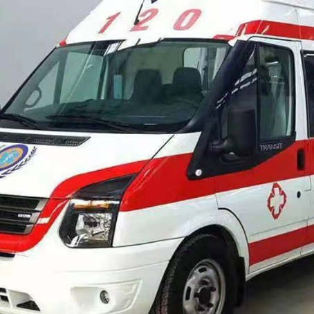 南宝镇非急救护送病人转院租赁救护车的优缺点对比